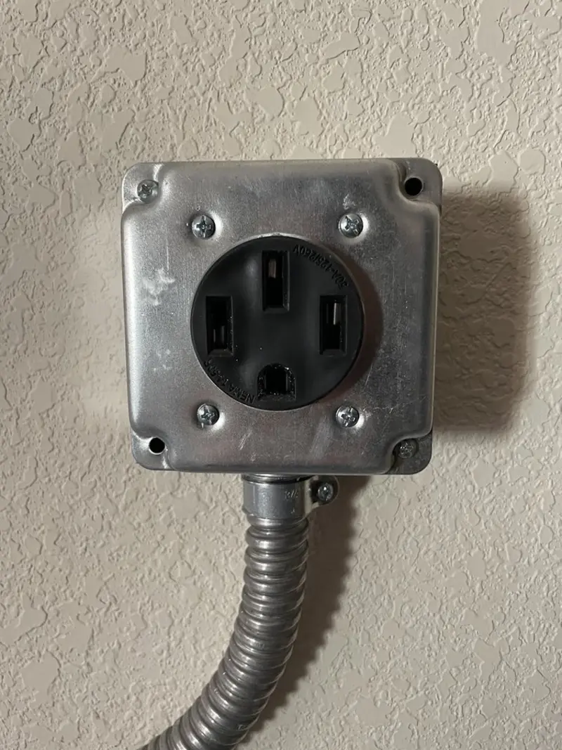 NEMA 14-50 outlet installed for Electrical Panel Upgrade in Ecorse